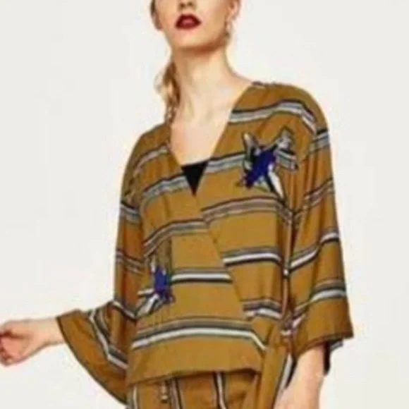 Zara Kimono Wrap Sequin Top Size Medium/Large Mustard Yellow Great Condition - Picture 2 of 12